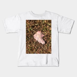 Leaf and Rain Droplets Kids T-Shirt